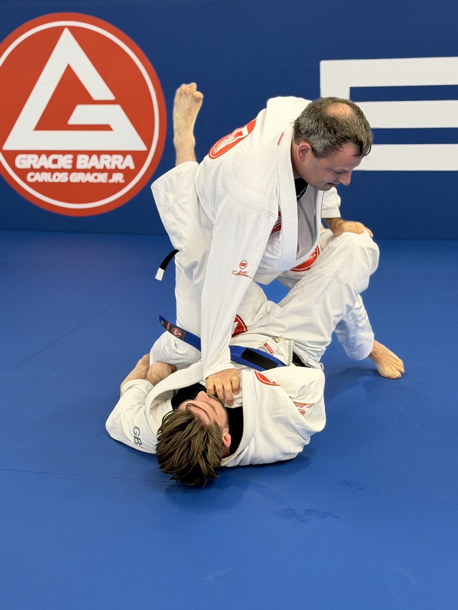 Adult beginner learning Brazilian Jiu-Jitsu at Gracie Barra Artarmon