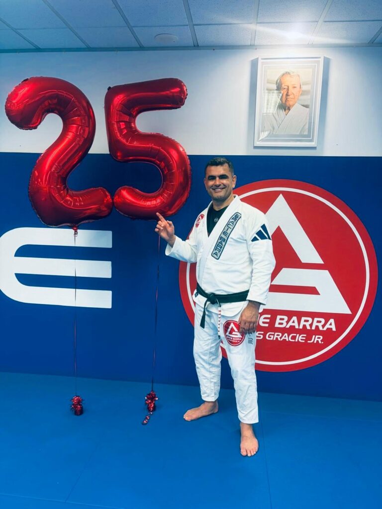 Professor Marcelo celebrating 25 years in Australia with the Gracie Barra Frenchs Forest community
