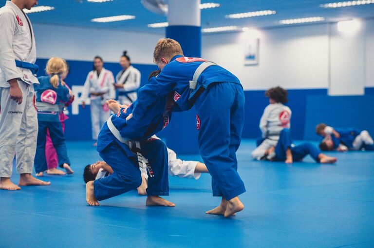 Training Jiu-Jitsu self defense