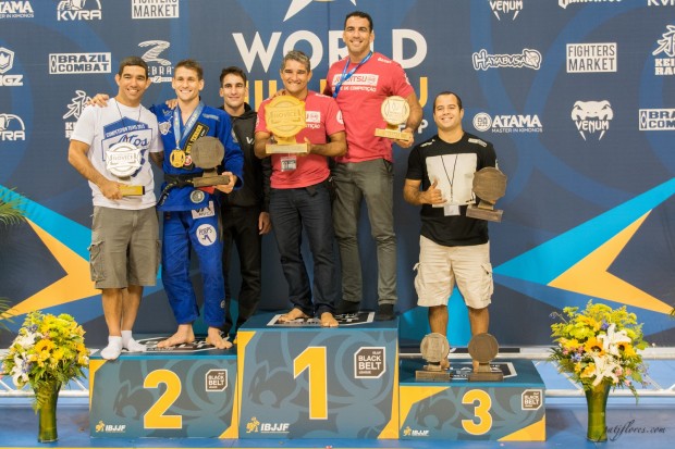 Gracie Barra took home two team awards placing first in both the novice and juvenile divisions. Accepting the awards were Professors Zé Radiola and Braulio Estima